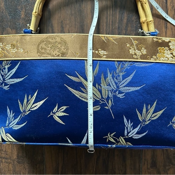 Bamboo Handbag - Picture 5 of 16